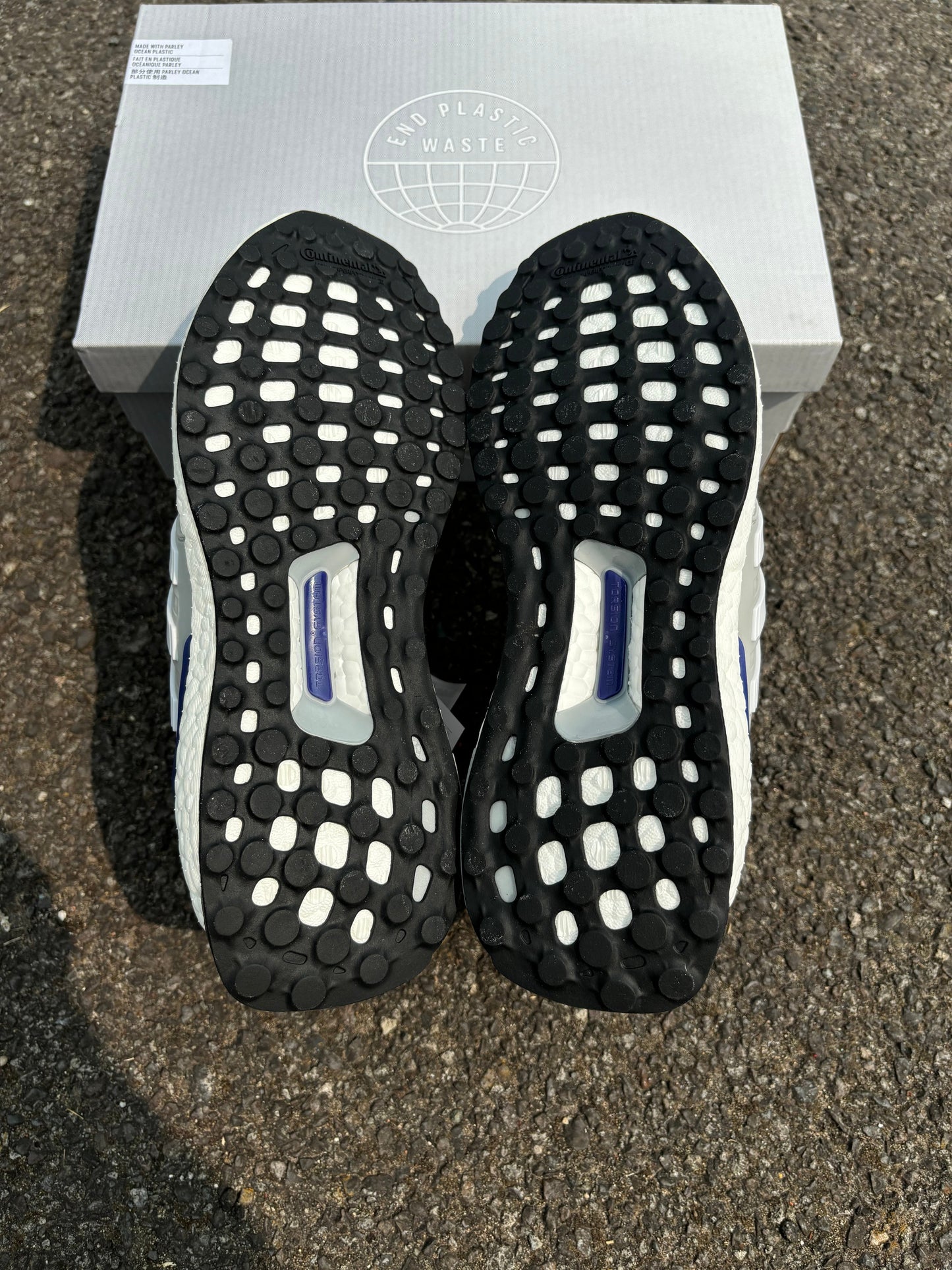 Adidas Ultra Boost 5.0 DNA White Turbo