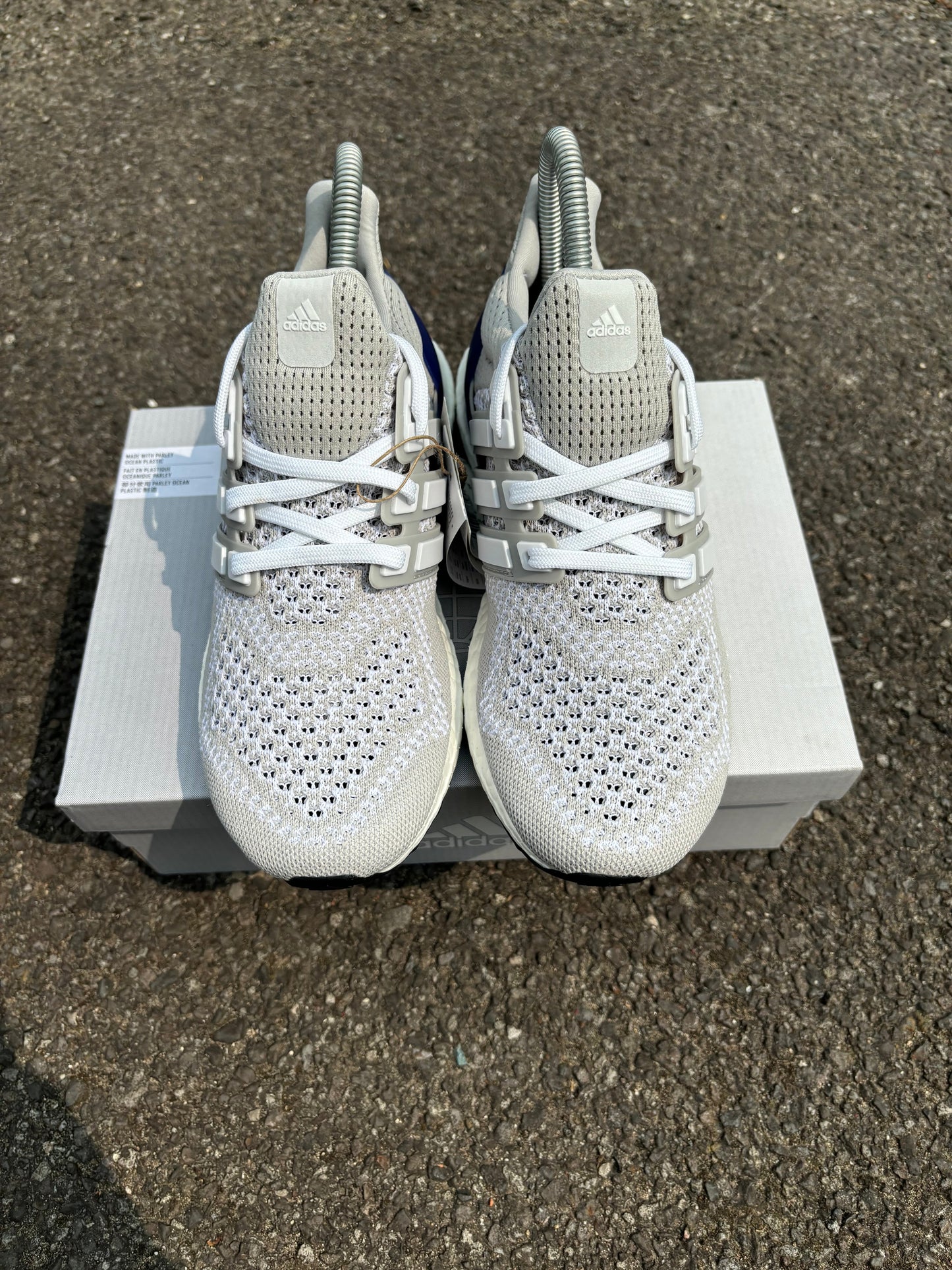 Adidas Ultra Boost 5.0 DNA White Turbo