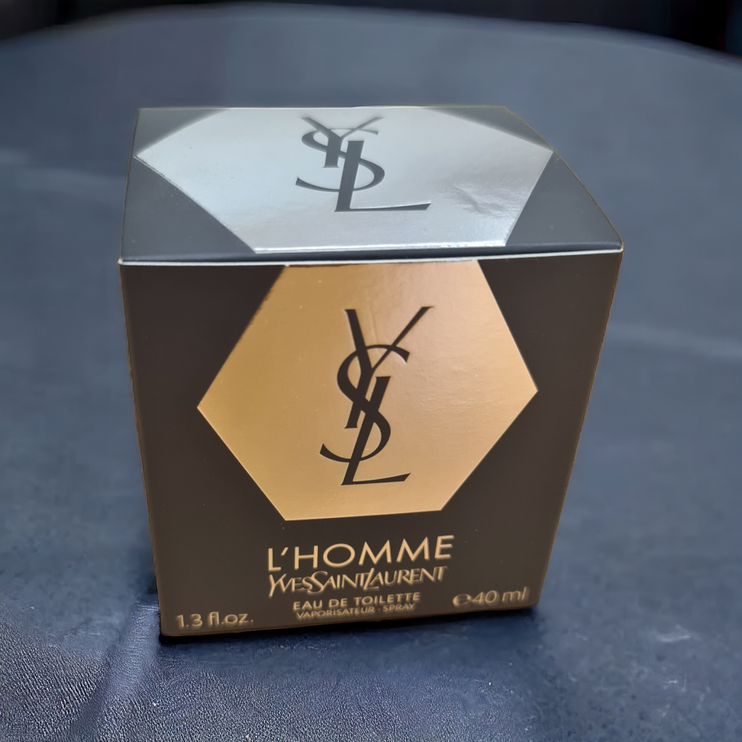 YVES ST LAURENT
L'HOMME
Eau de Toilette 40ml